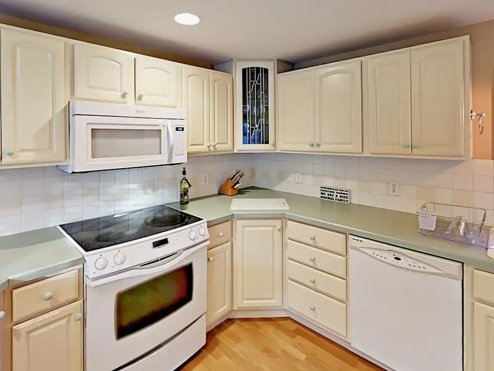 87 West Pond Rd Home 3 Bedrooms 2 Bathrooms Home