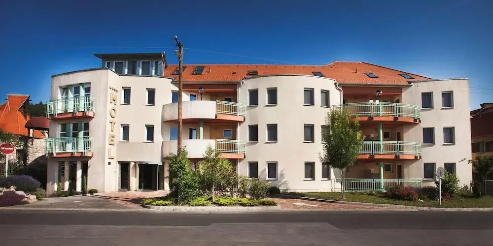 Hotel Makár Sport & Atrium