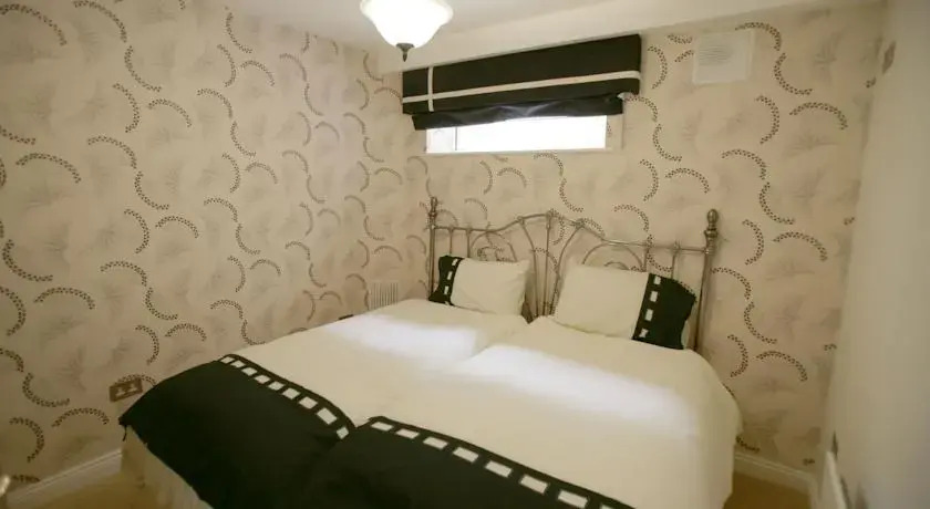 Ashmount Court Self-Catering