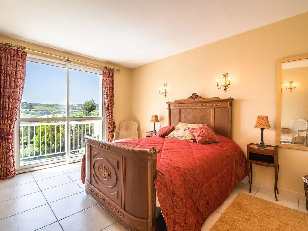 Villa in Limoux with Private Pool & Mountain Views