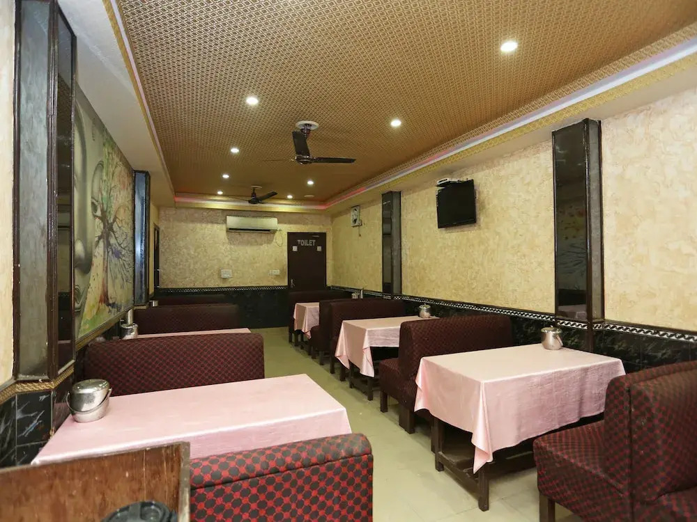 OYO 22507 Anjuman