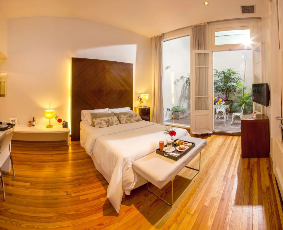 Vain Boutique Hotel