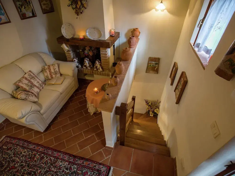 Gorgeous Holiday Home in Fratticciola With Swimming Pool