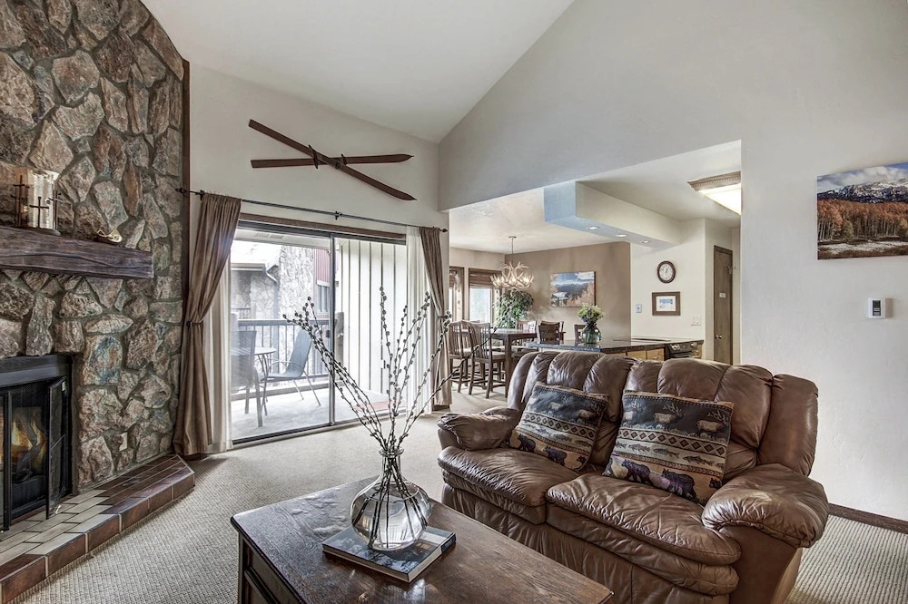 Park Place 304C - Walk to Lifts/Walk to Town by RedAwning