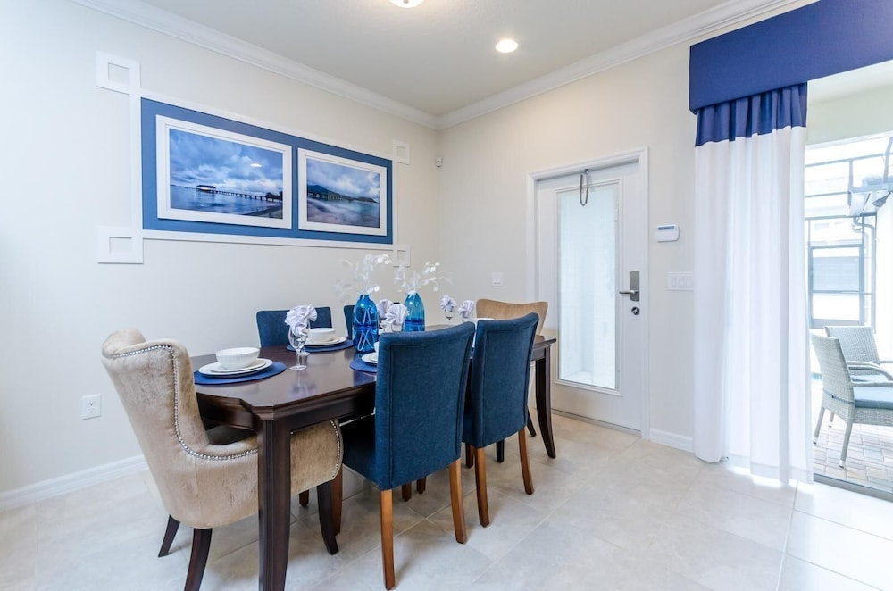 Themed 5BR Home Near Disney