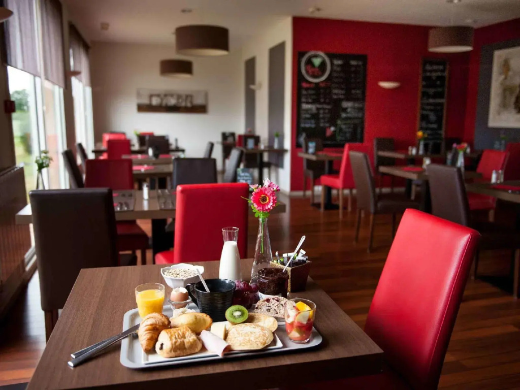 ibis Avallon