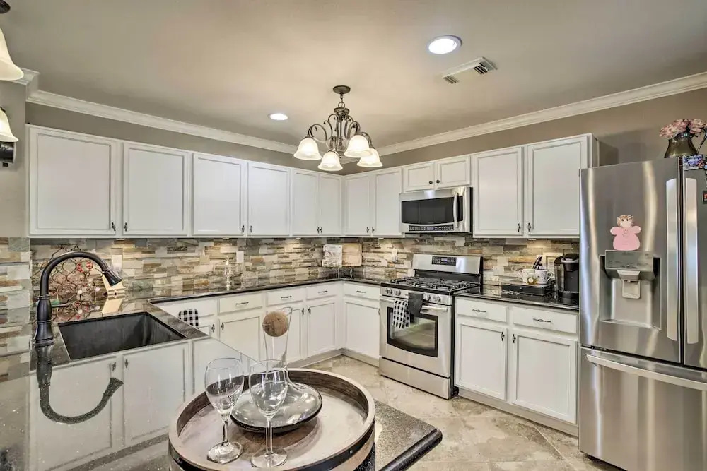 Luxe Home 30 Miles to Houston w/ Pool & Grill