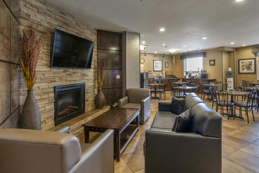 Devonian Hotel and Suites