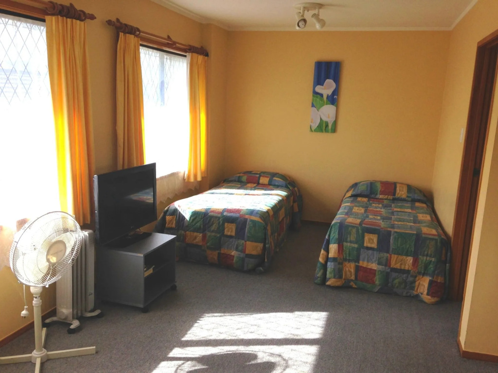 Grosvenor Motor Inn