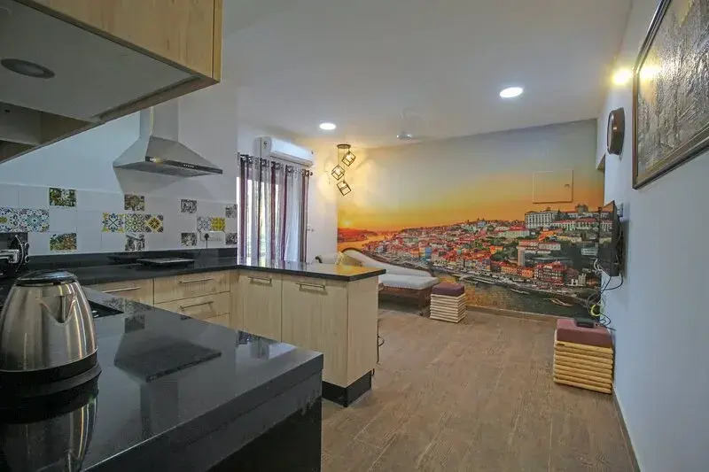 The Weekend Suites