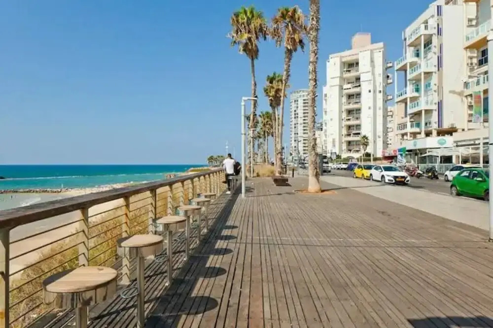 O&O Group - Top Penthouse On The Beach