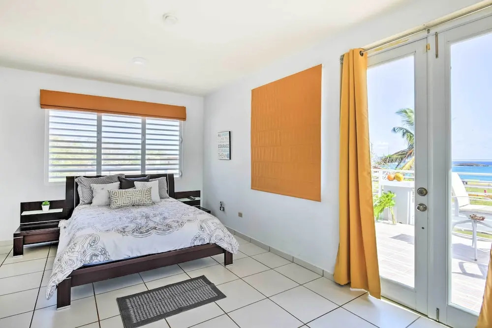 Oceanside Vega Baja Beach House Paradise w/ Views!
