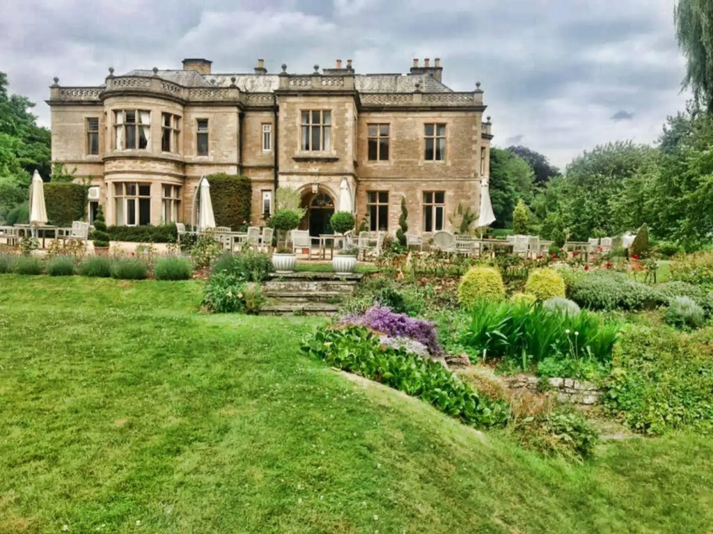 Wadenhoe House