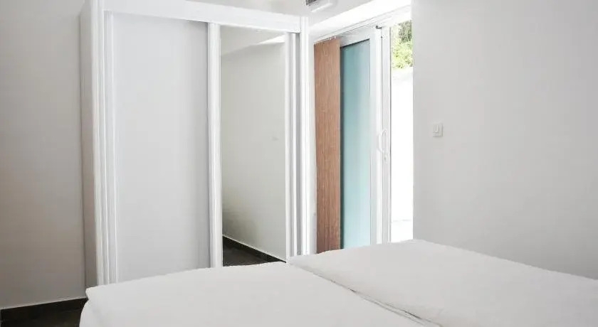 Zoran Apartments