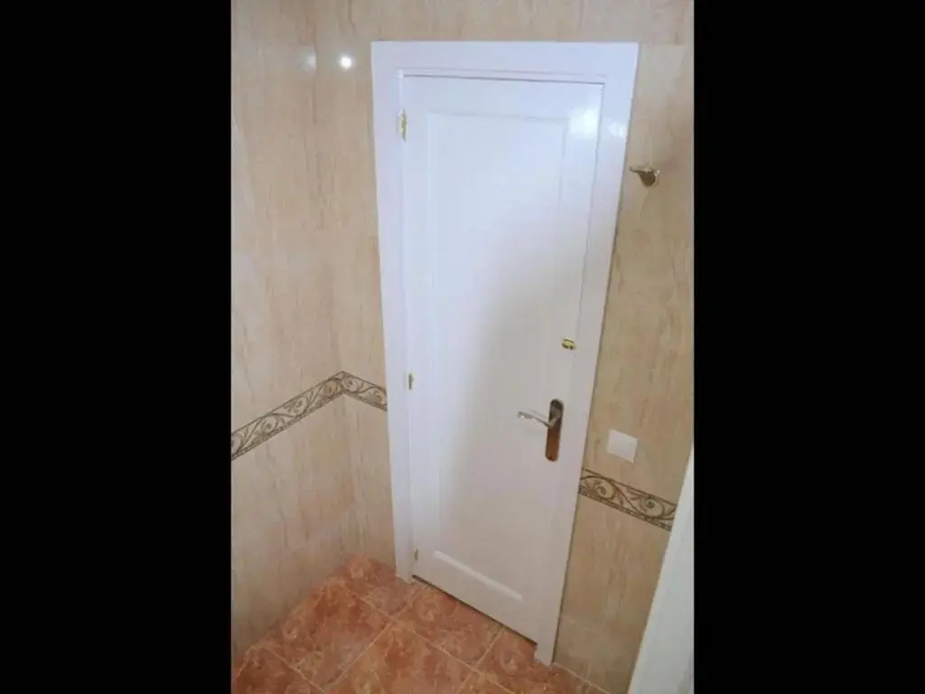 1 Bedroom Studio Apartment Nice and Modern Ideal for the Beach and City Centre