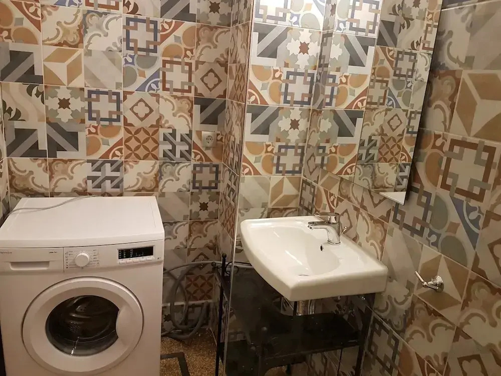Erra - Aegean - Neoclassical - Athens Center,200m²,5 BD,2.5 BATH