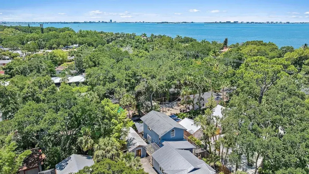 Windsor By The Bay 2 Bedroom Cottage by RedAwning