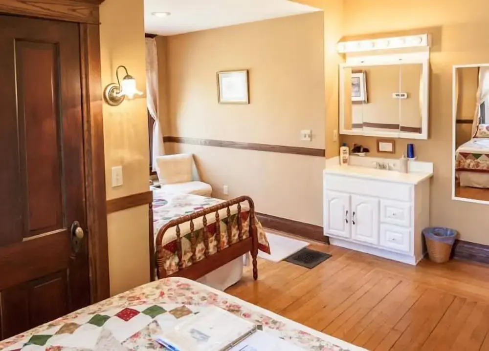 Friendly City Inn B&B