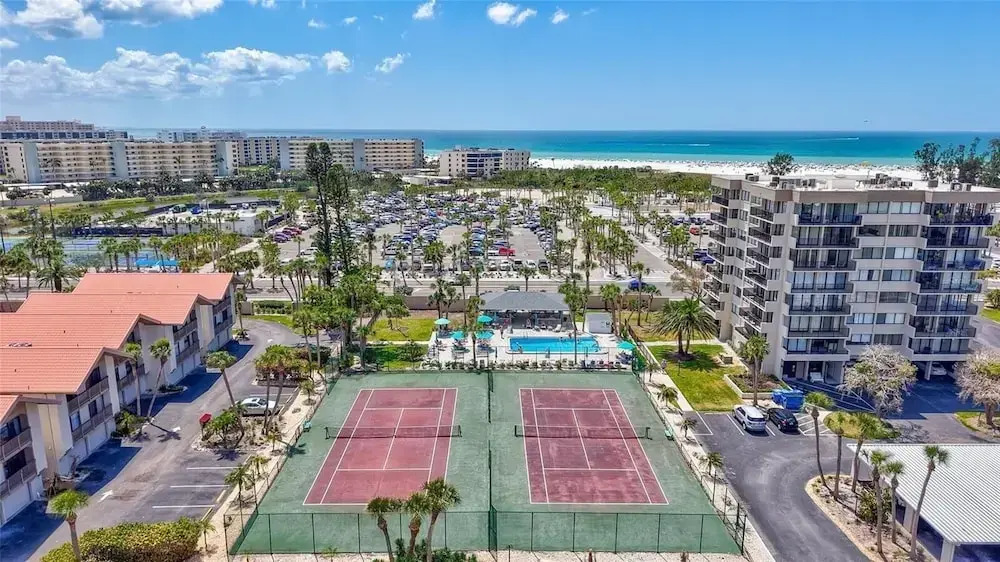 Siesta Beach Retreat 2 Bedroom Townhouse