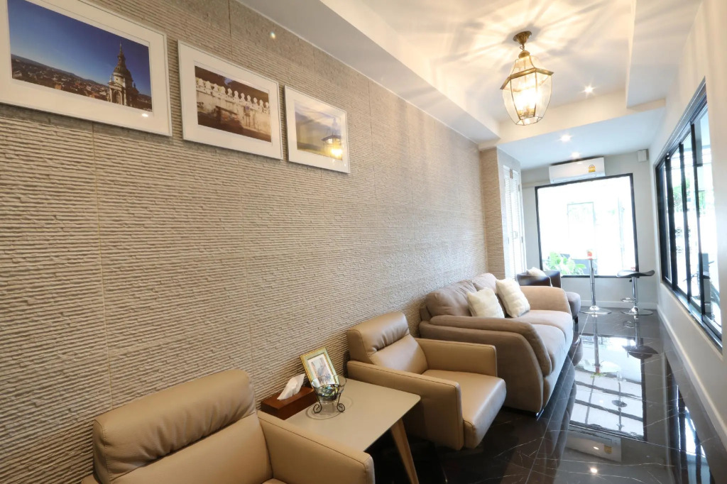 Neveu Premier Residence : Ratchada