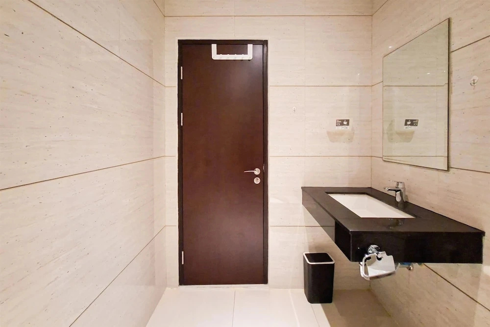 Wooden Touch 1Br At Brooklyn Alam Sutera Apartment