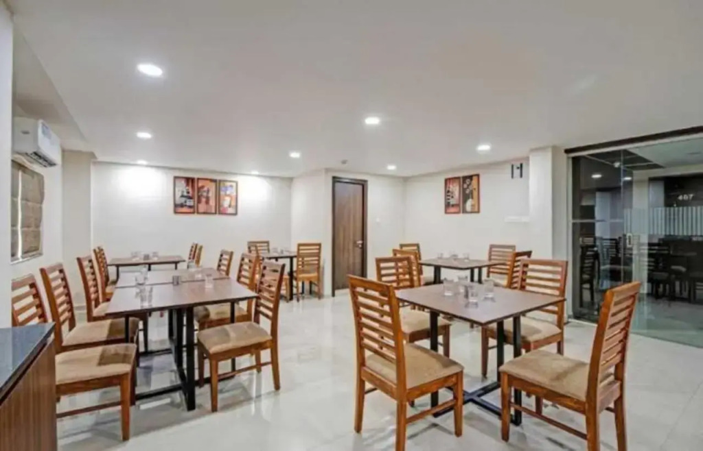 Alba Premier, Ahmedabad