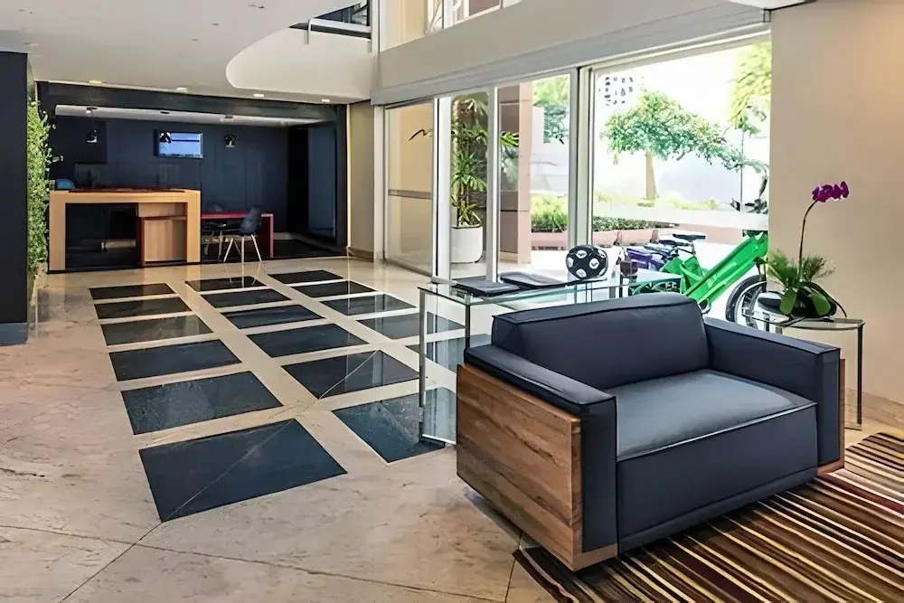 Get a Flat 701-Suíte com Terraço e Parede de Vidro | Ibirapuera jardins