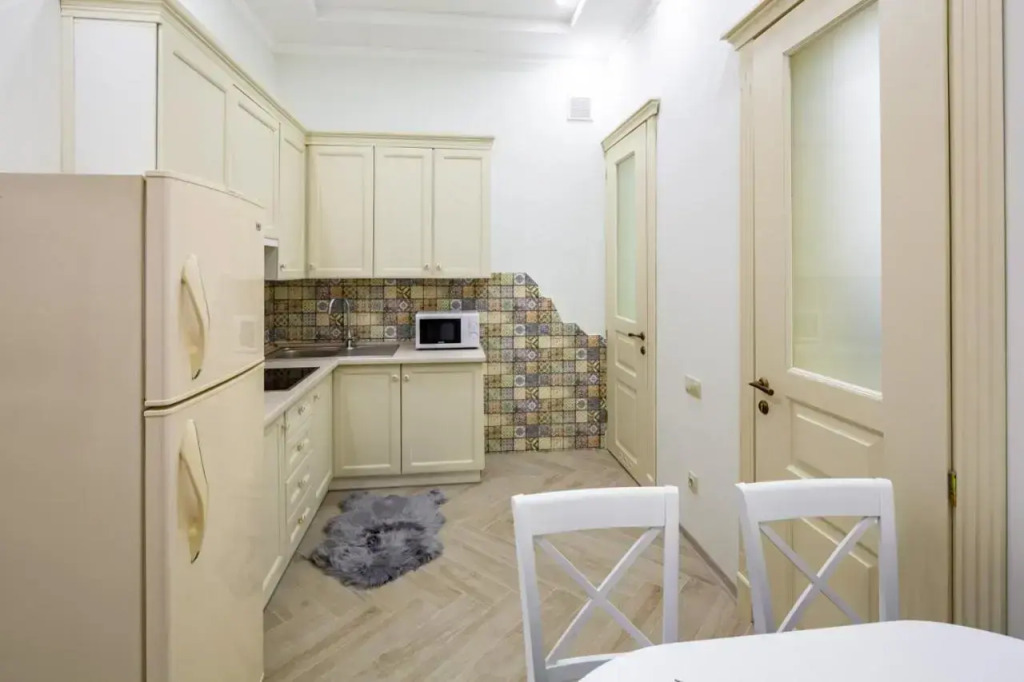Avangard Sholom Aleichem* Apartment