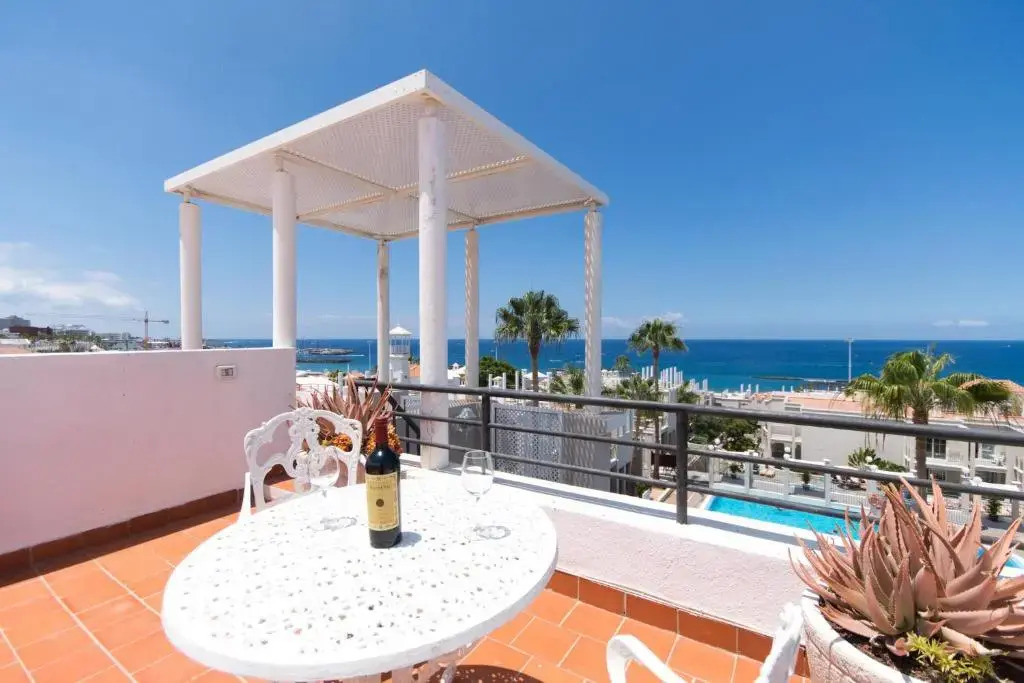 Los Olivos 13 - One Bed