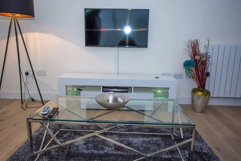 Premium Woolwich 2 Bed Apartment