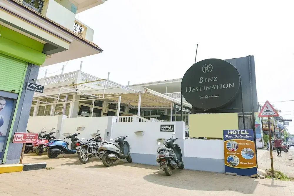 FabHotel Benz Destination - 700m Candolim Beach