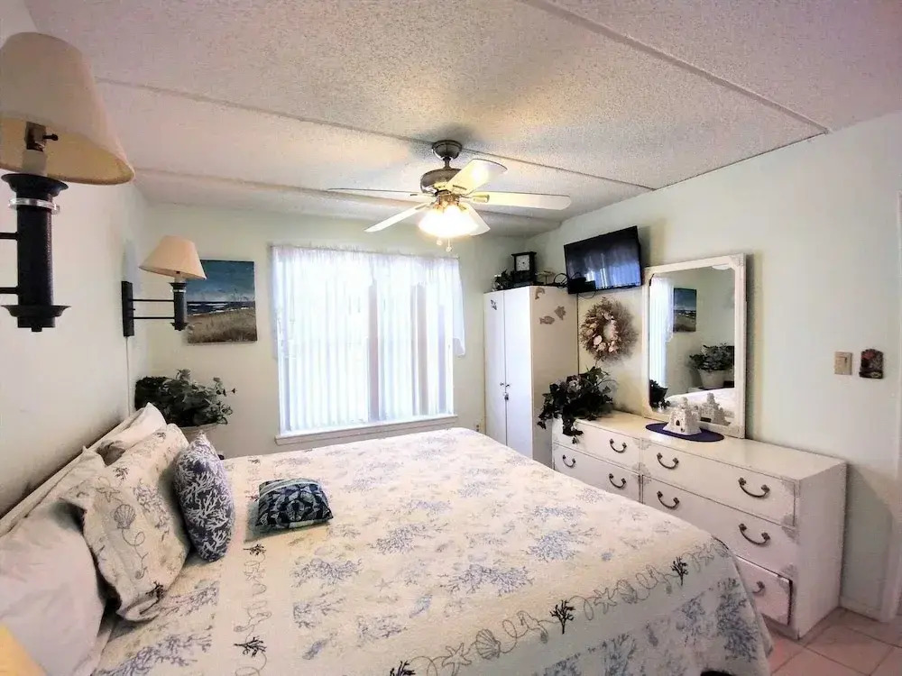 Surfside I 205 Minium 2 Bedroom Condo by RedAwning