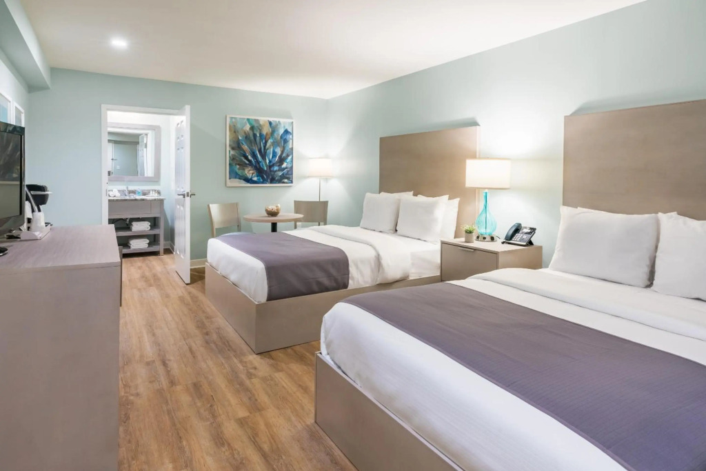The Palms Oceanfront Hotel