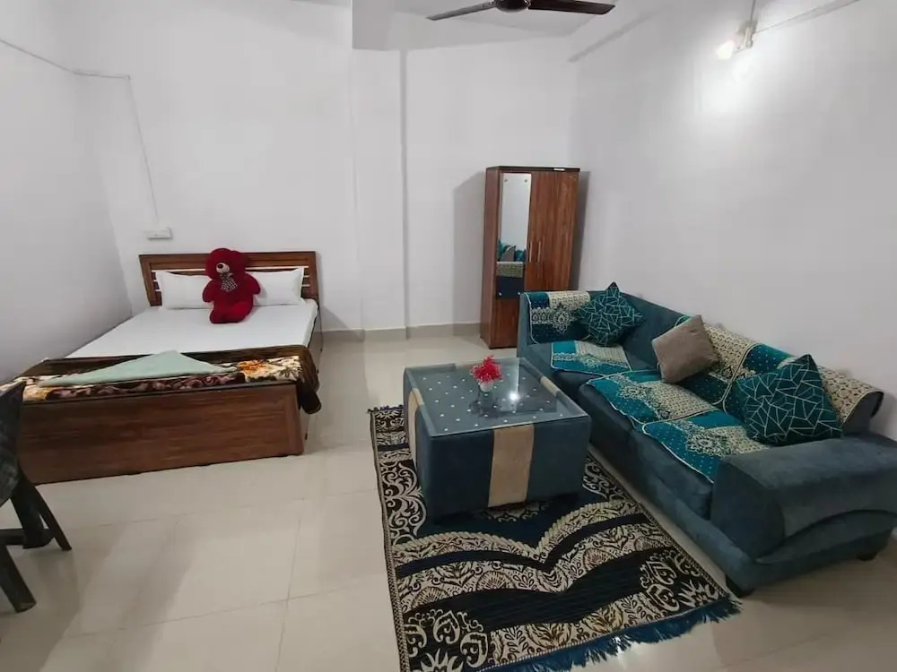 Jironi Residency In