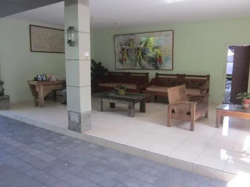 Rita Hotel