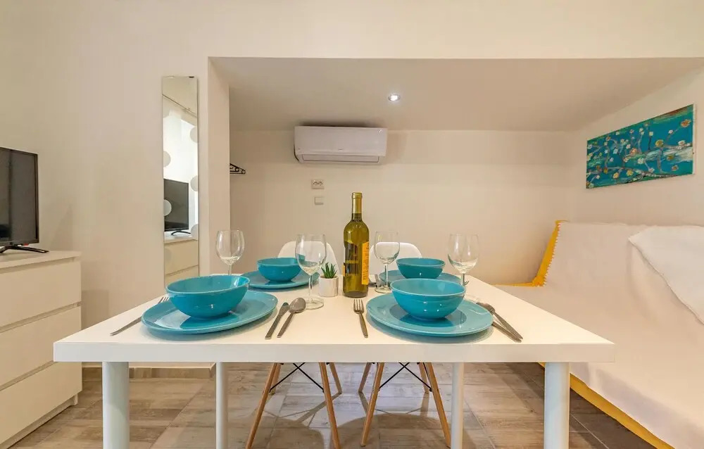 Amazing Apartment in Vir With 1 Bedrooms and Wifi