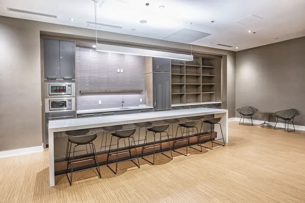 Avalon Suites - Imperial Plaza