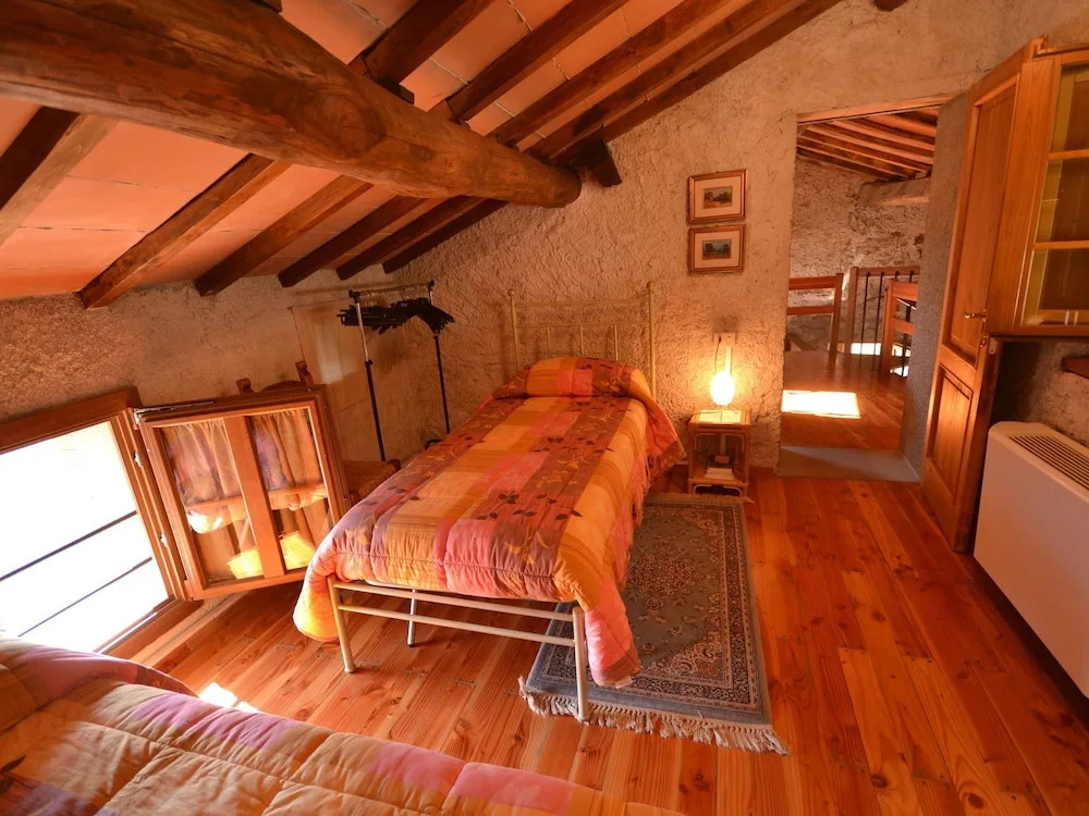 Spacious Holiday Home in Bagni di Lucca With Terrace