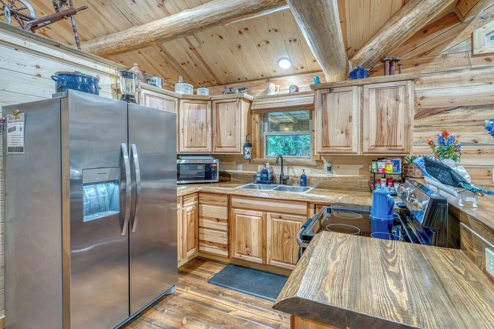Ultimate Riverfront Retreat! Blanco Family Cabin