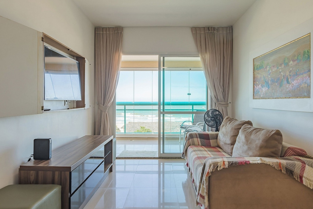 VG Fun #501 - Apartment by the Sea by Carpediem