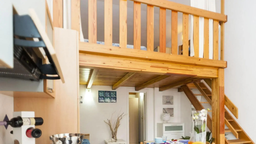 Loft studio n.3 in the center of Marina di Campo-APPRODO 3