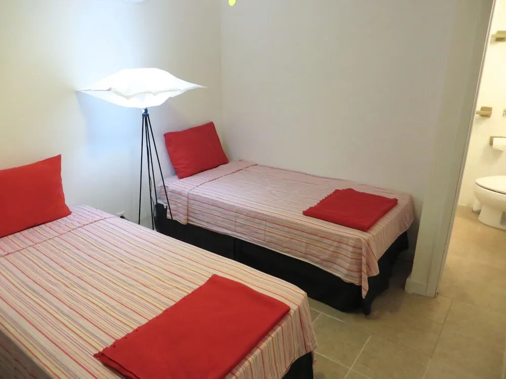 BahaSea Backpackers