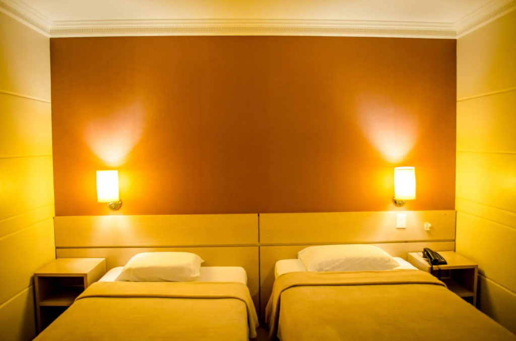 Atalanta Hotel