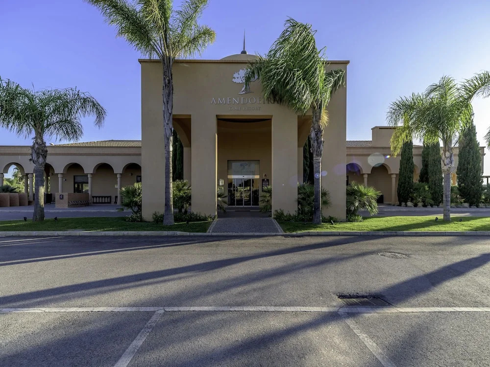 Spacious Villa in Alcantarilha With Private Swimming Pool