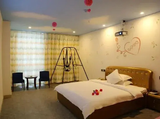 Zhangjiagang Huangpin Fashion Hotel