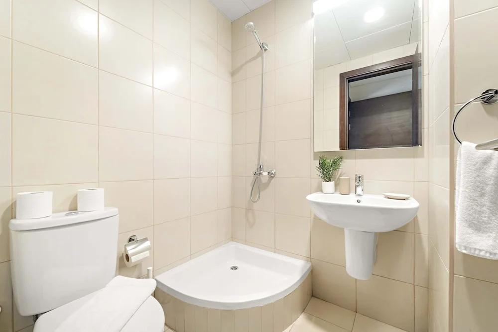 Silkhaus Premium 2bdr Maid Room Al Reem Island