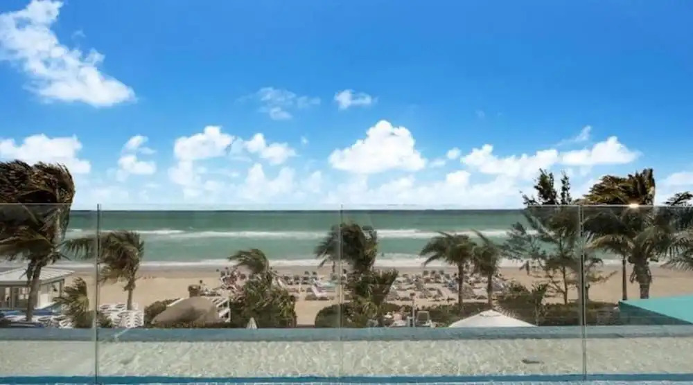 Fabulous Waterfront Miami Beach Sunny Isles Resort 2 Ensuite Bedroom Apartment w Stunning Views