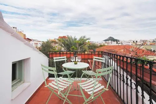 Acropolis Athenaze Villa