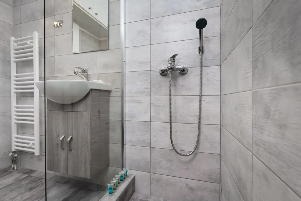 51m² Renovated Apartment in Vouliagmeni
