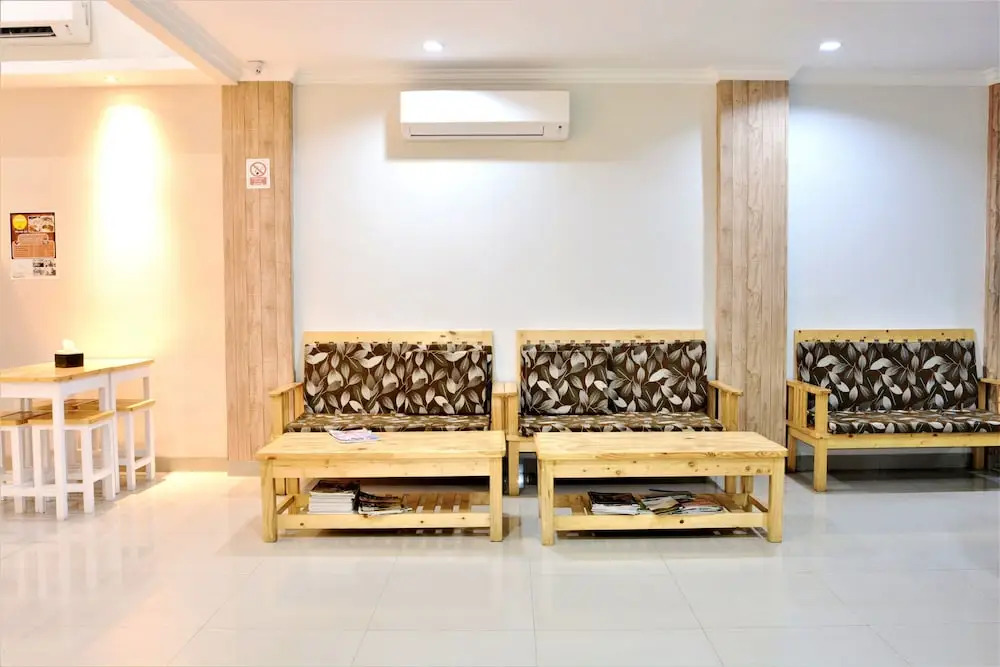 ZEN Rooms Basic Pegangsaan Kelapa Gading